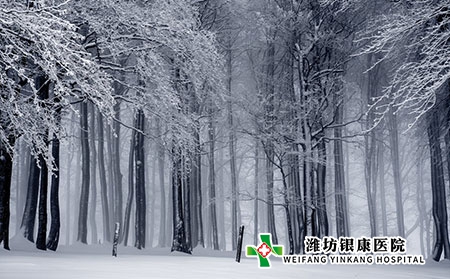 不同类型银屑病的症状表现有哪些?