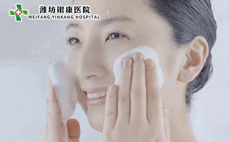 潍坊皮肤病医院为您解答为什么会得痤疮?